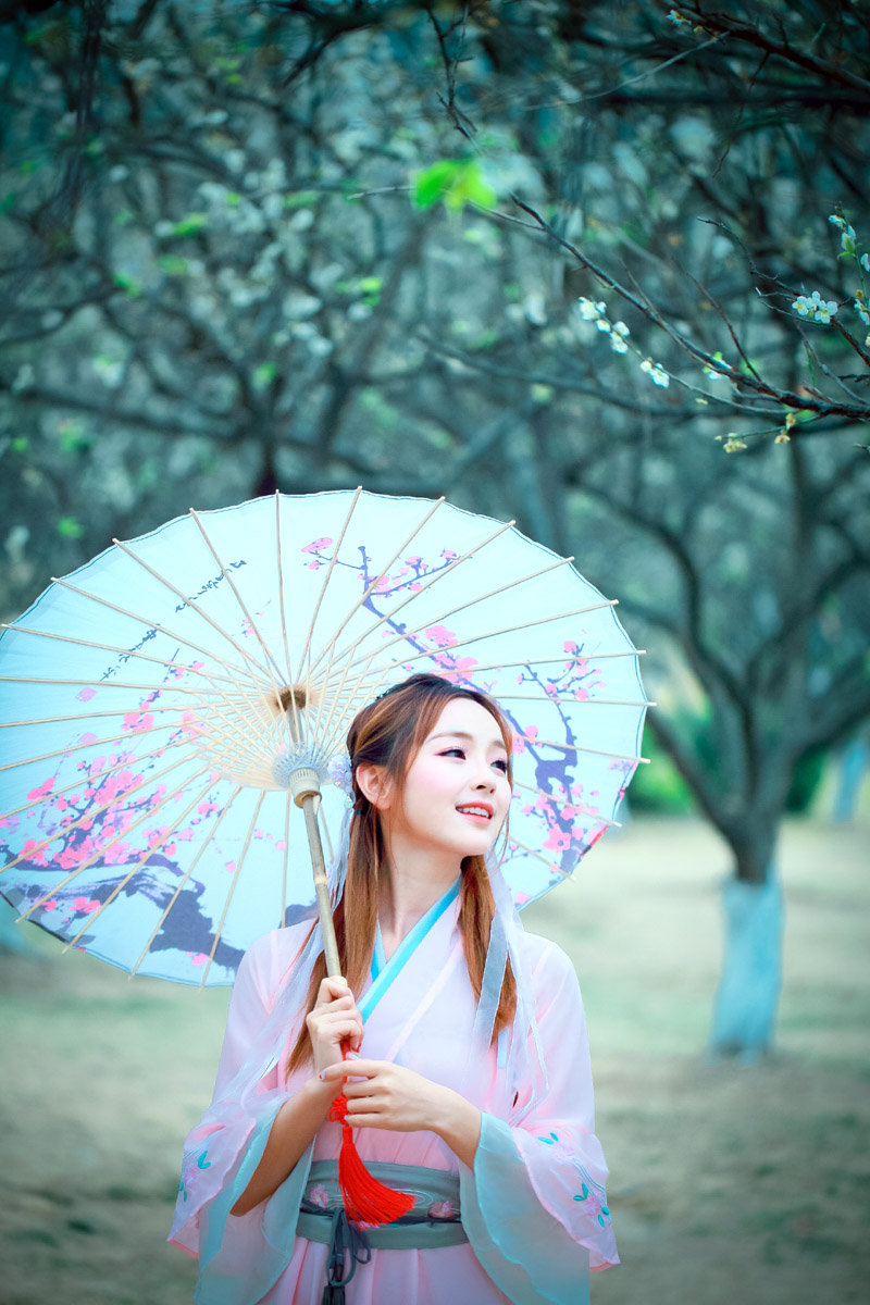 109c-踏雪寻梅.jpg